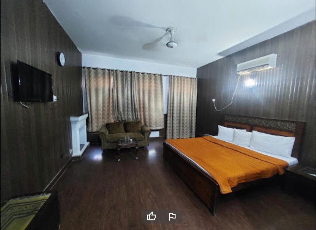 Mulberry Guest House F-10 Islamabad Esterno foto