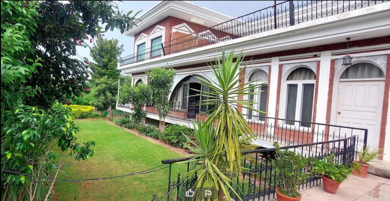 Mulberry Guest House F-10 Islamabad Esterno foto